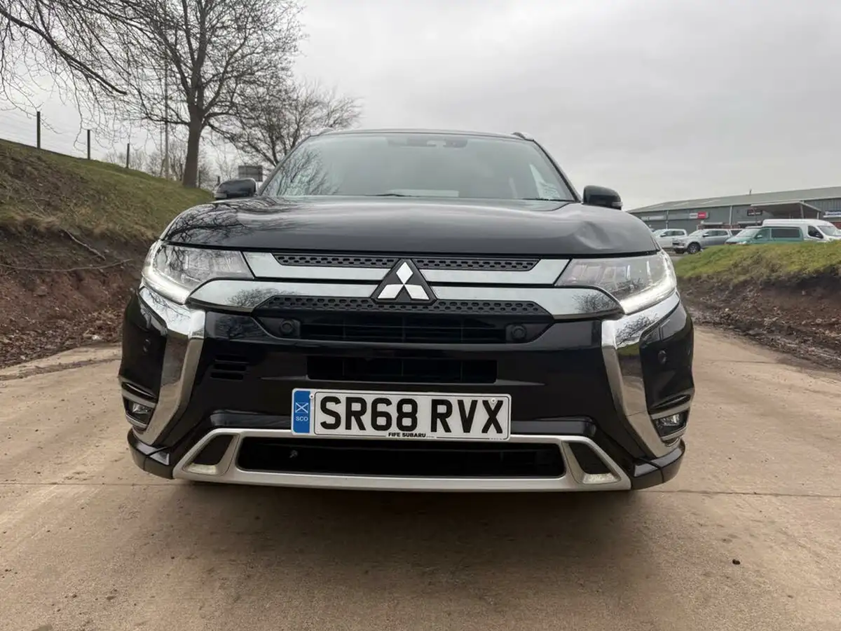 2018-mitsubishi-outlander-24-4hs-phev-big-13