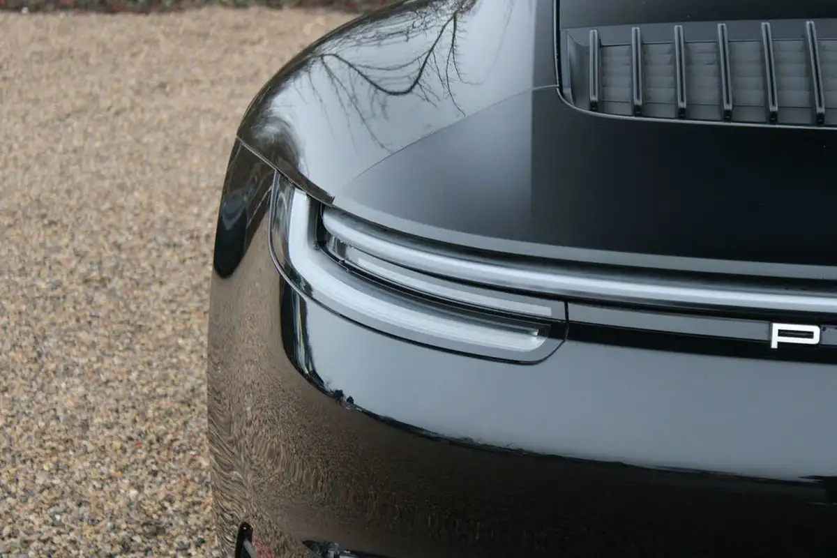2020-porsche-911-30-carrera-coupe-big-51