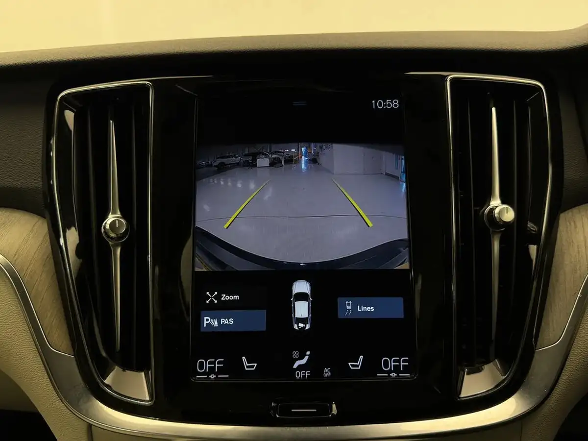 2020-volvo-s60-20-b5-inscription-big-25