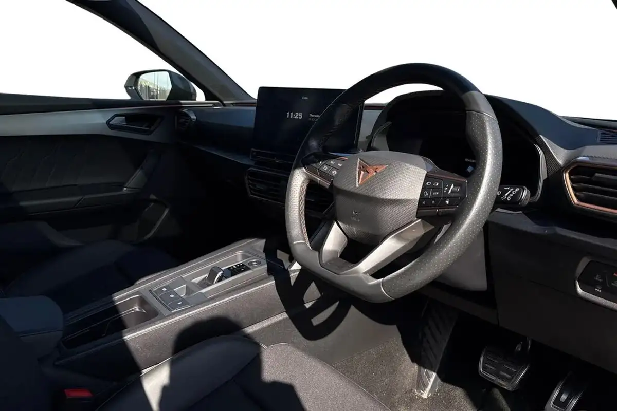 2023-cupra-leon-nf-20-tsi-vz1-big-7