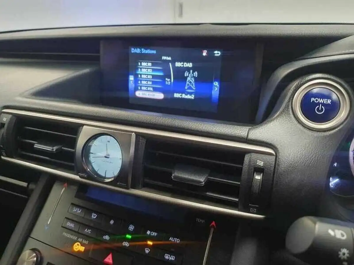 2018-lexus-is-300h-25-executive-edition-lexus-navigation-big-16