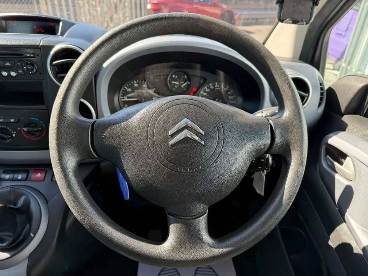 2008-citroen-berlingo-16td-xtr-90ps-big-17