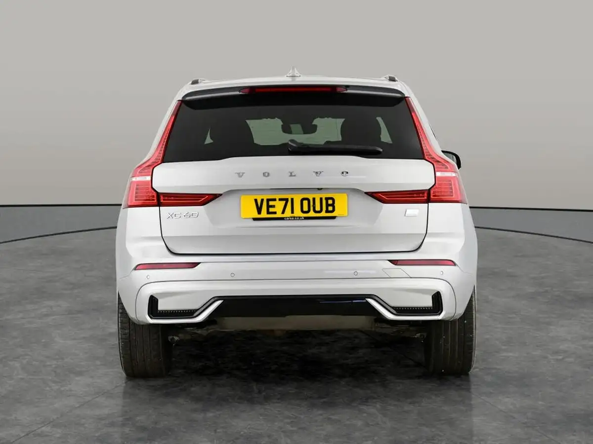 2021-volvo-xc60-20-t6-r-design-350bhp-plug-in-hybrid-big-6