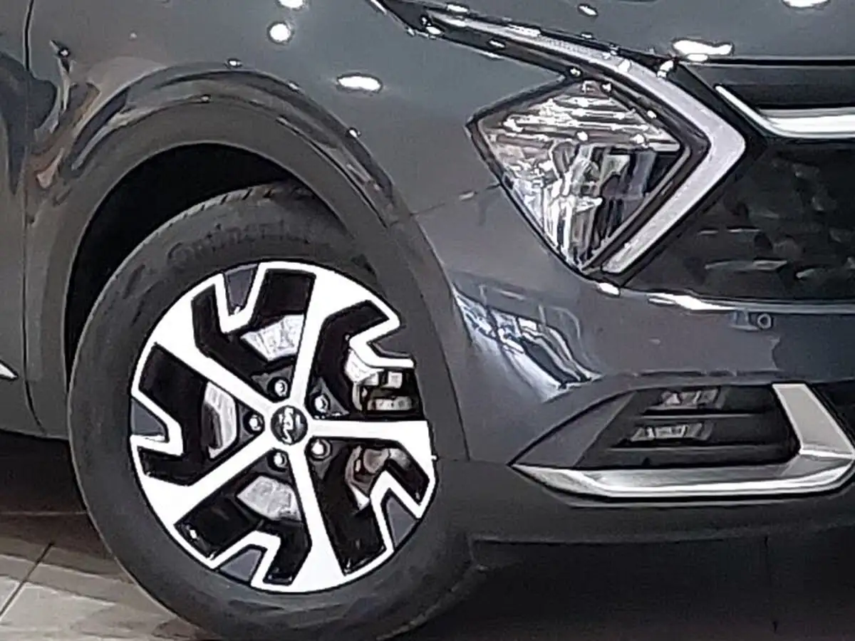 2024-kia-sportage-16-t-gdi-3-207bhp-hev-auto-big-8