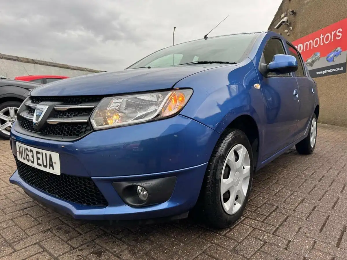 2013-dacia-sandero-09-laureate-big-4