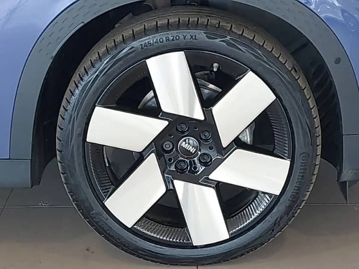 2024-mini-countryman-e-cooper-e-exclusive-big-13