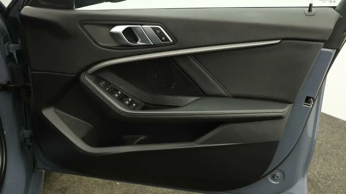 2019-bmw-1-series-15td-116d-m-sport-114bhp-5d-dct-big-15