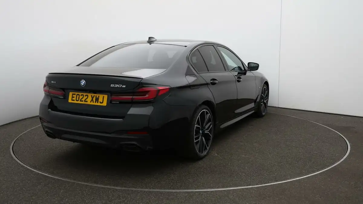 2022-bmw-5-series-20-530e-xdrive-m-sport-saloon-4d-big-49