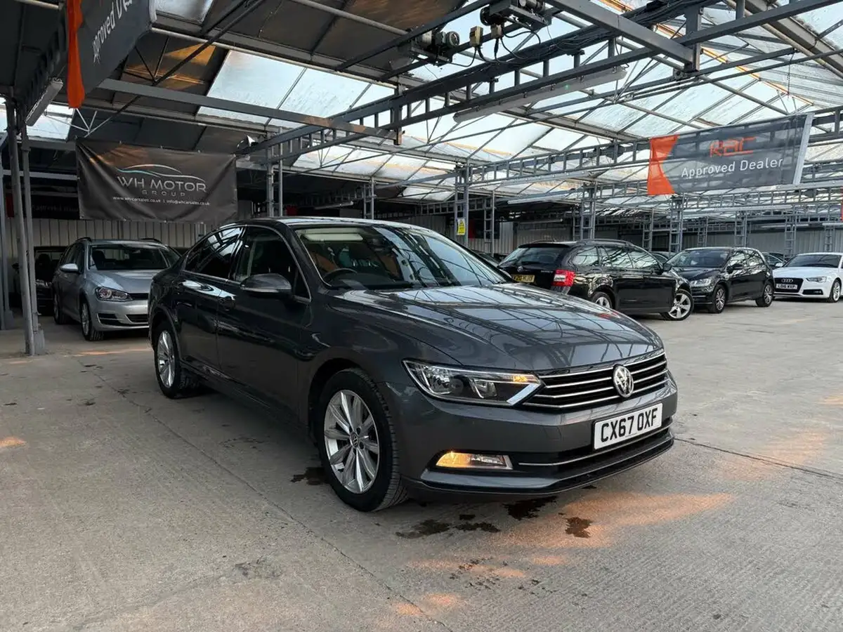 2017-volkswagen-passat-20tdi-se-business-ss-saloon-4d-big-1
