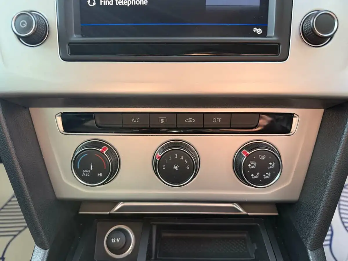 2017-volkswagen-passat-20tdi-se-business-ss-saloon-4d-big-29