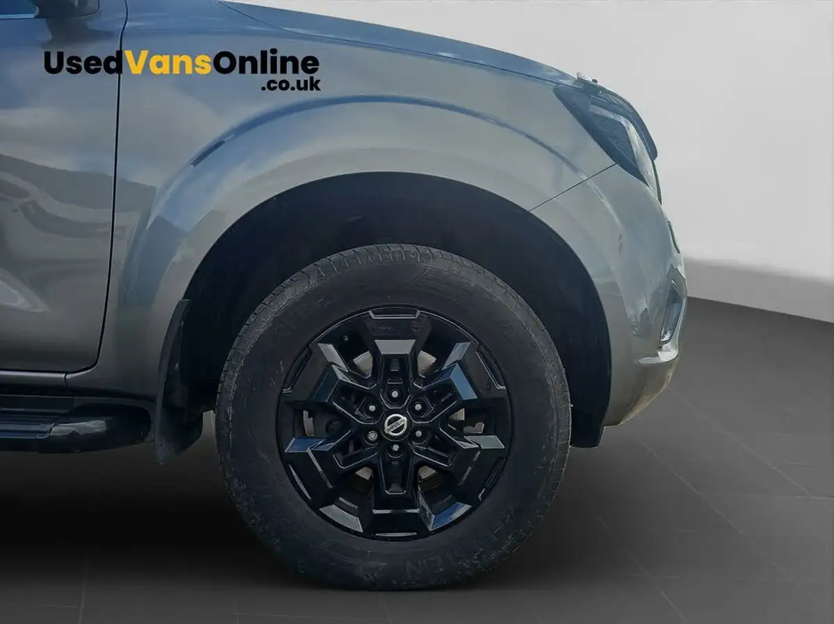 2021-nissan-navara-23dci-tt-n-guard-8-navileathersunroof-auto-big-20
