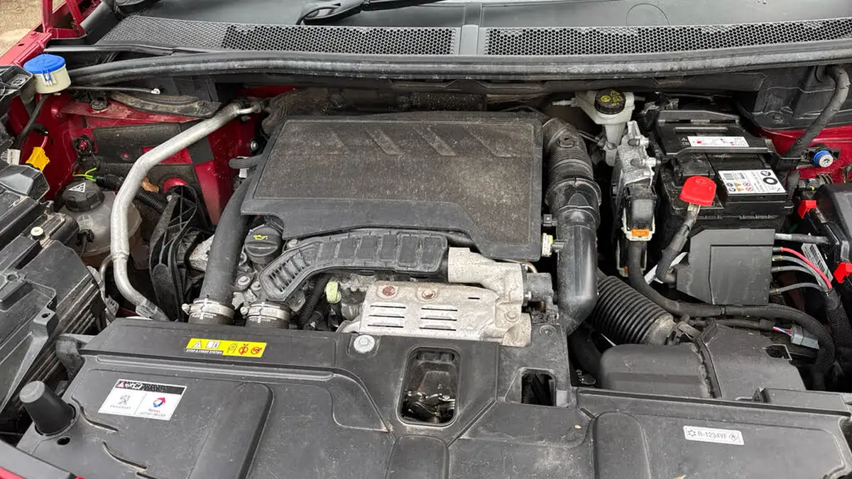 2021-peugeot-3008-suv-12-puretech-gt-eat8-big-17