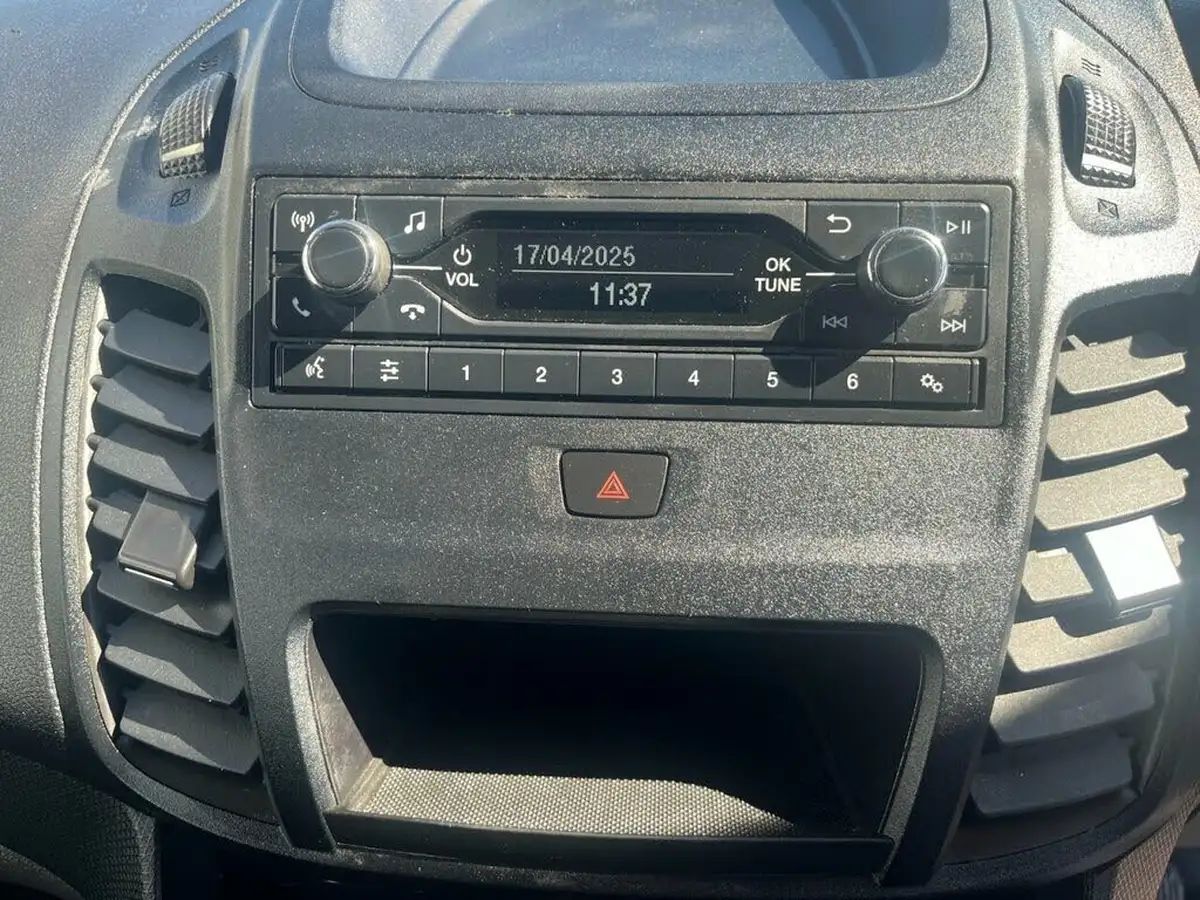 2019-ford-transit-connect-15-ecoblue-l2-210-base-100pseu6dt-panel-big-15