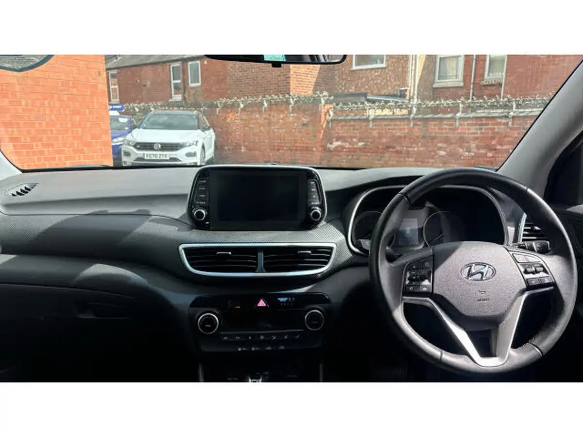 2020-hyundai-tucson-16-t-gdi-se-nav-dct-big-9
