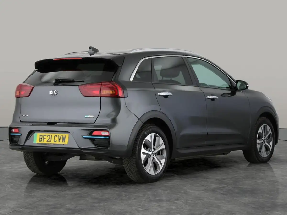 2021-kia-e-niro-ev-3-big-5