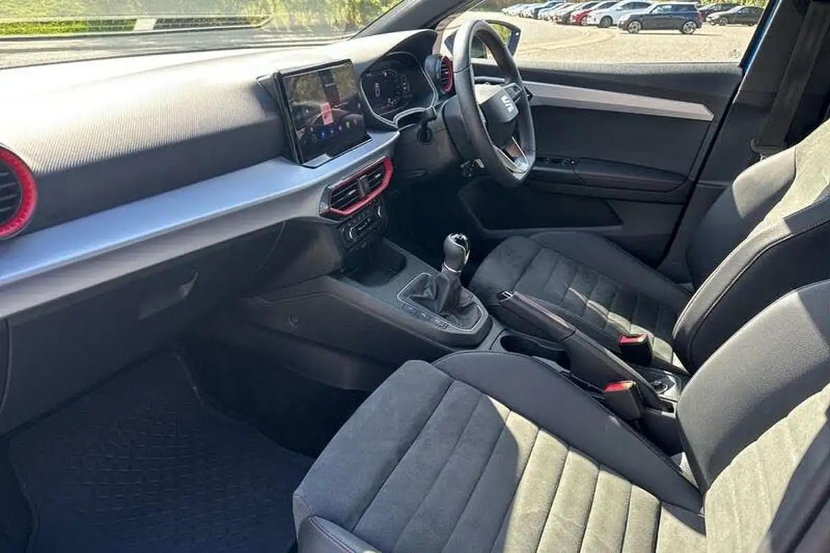 2024-seat-ibiza-10-tsi-fr-sport-115ps-big-17