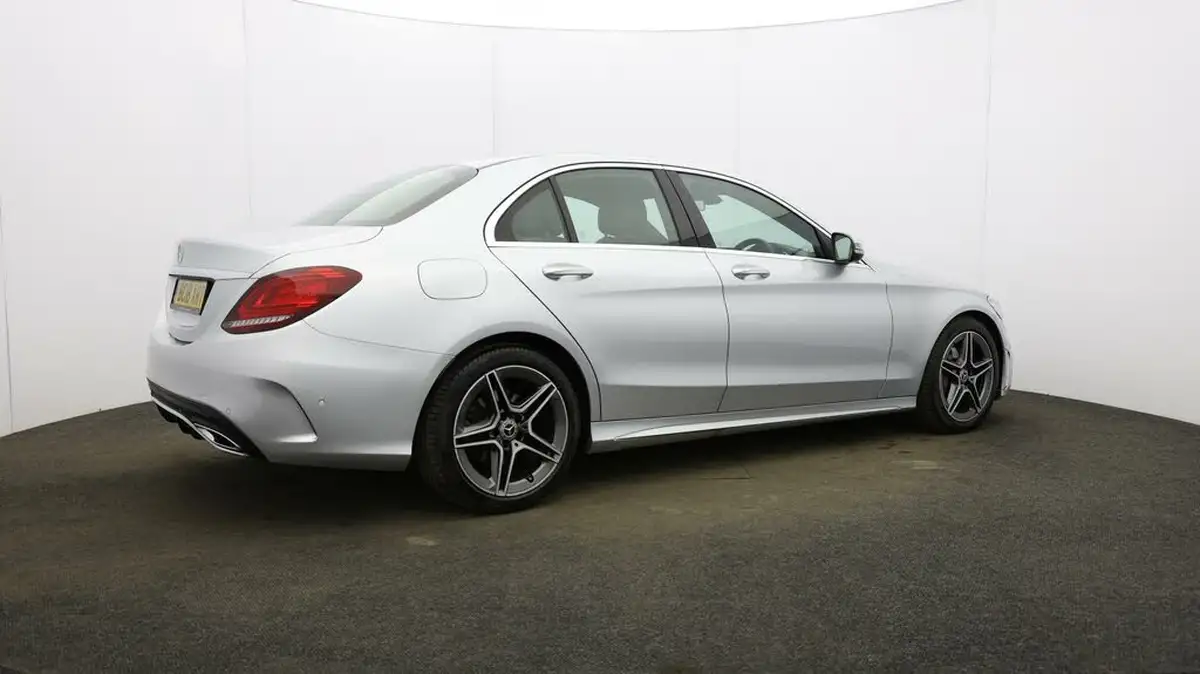 2018-mercedes-benz-c-class-20d-c220d-amg-line-premiumss-saloon-4d-big-47