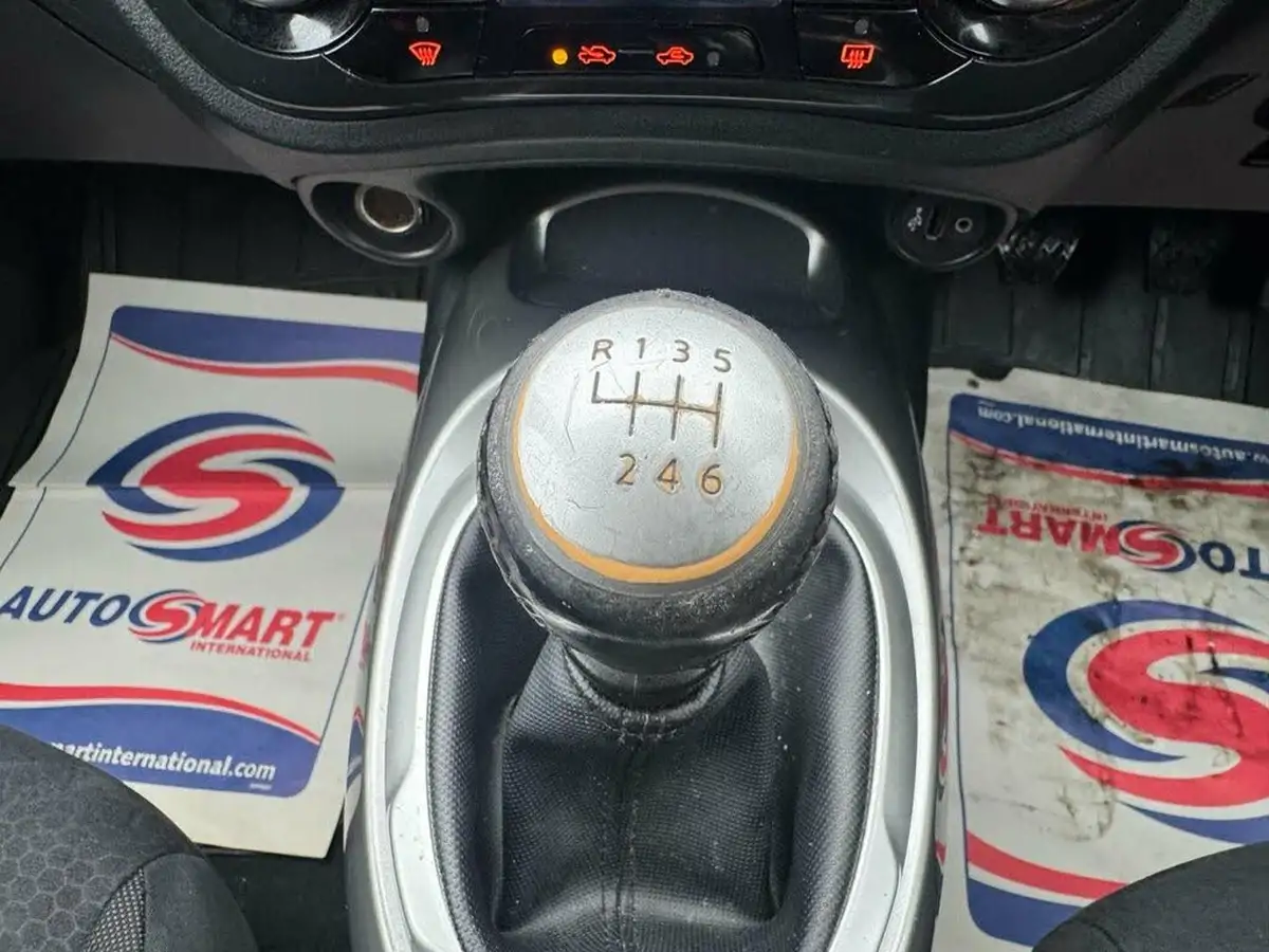 2012-nissan-juke-15td-acenta-premium-big-17