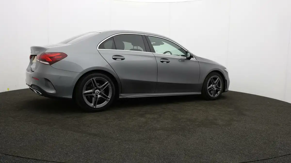 2019-mercedes-benz-a-class-20-a220-amg-line-saloon-4d-4matic-big-28