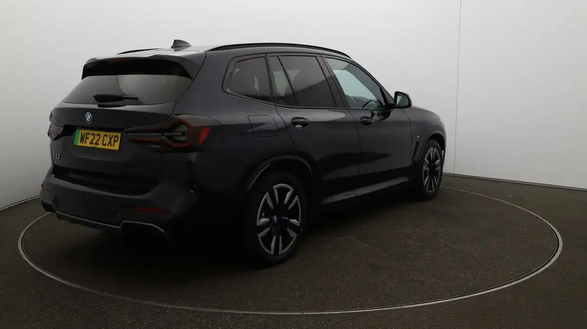 2022-bmw-ix3-e-m-sport-big-55