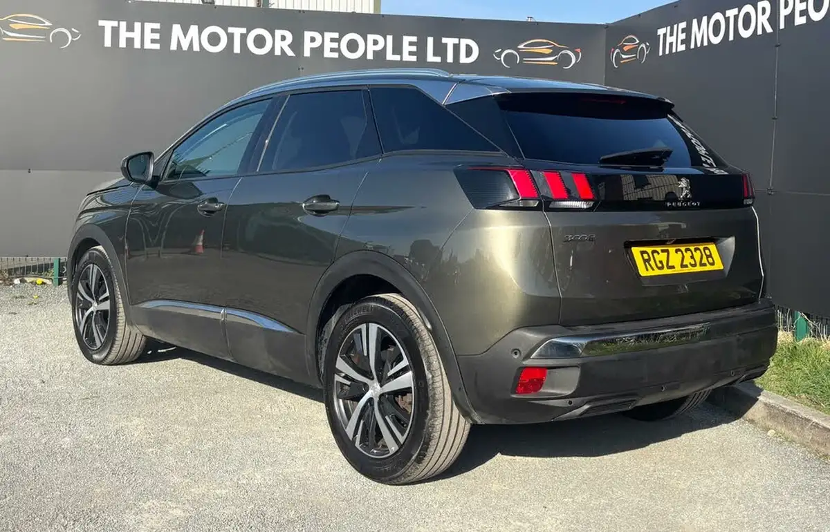 2020-peugeot-3008-suv-15-bluehdi-allure-big-64