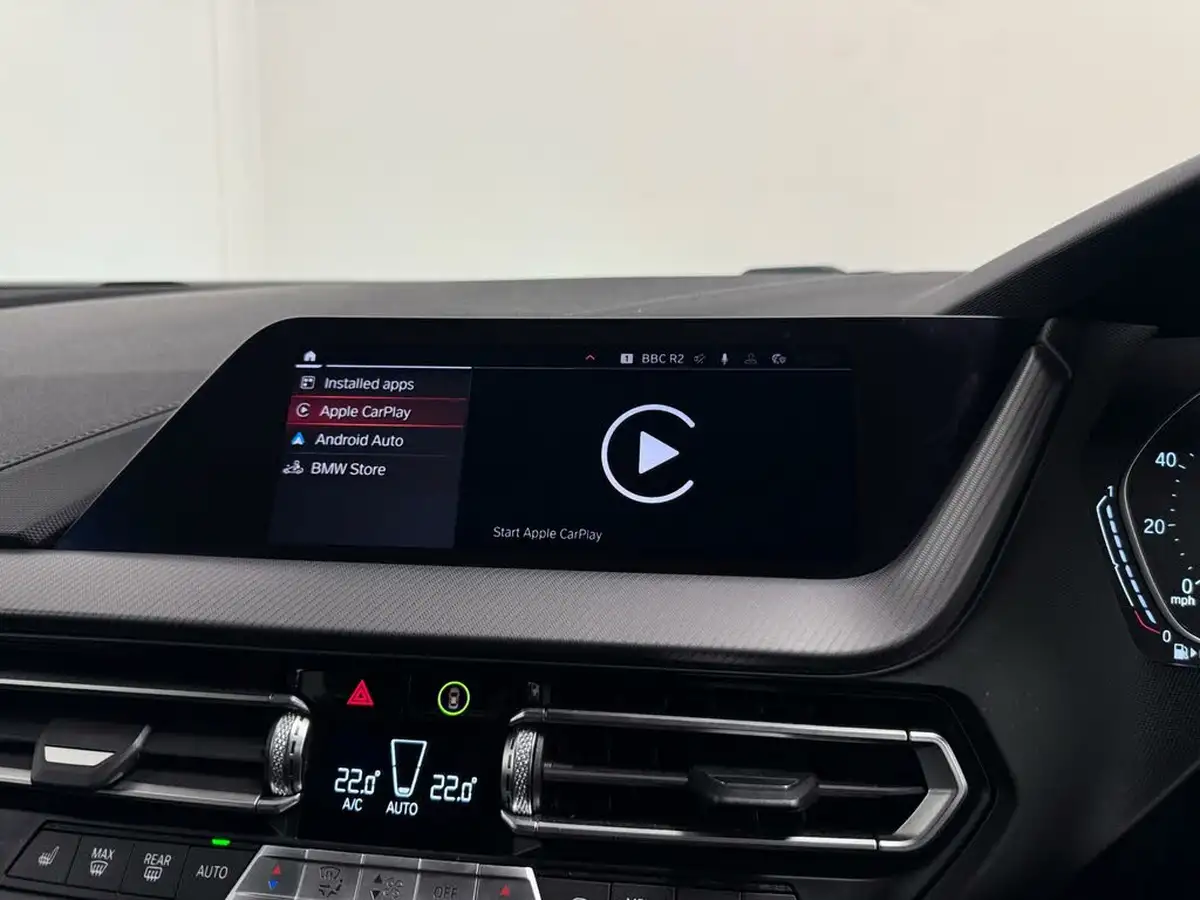 2021-bmw-1-series-20td-120d-m-sport-lcp-big-33