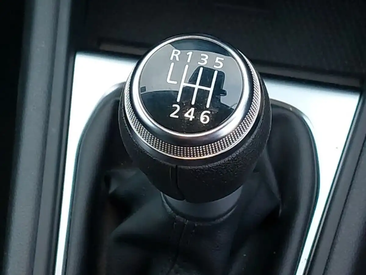 2022-renault-captur-10-tce-se-edition-big-14