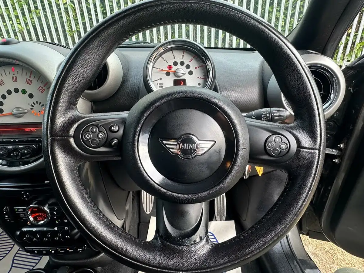 2012-mini-countryman-20td-cooper-sd-143bhp-all4-big-38