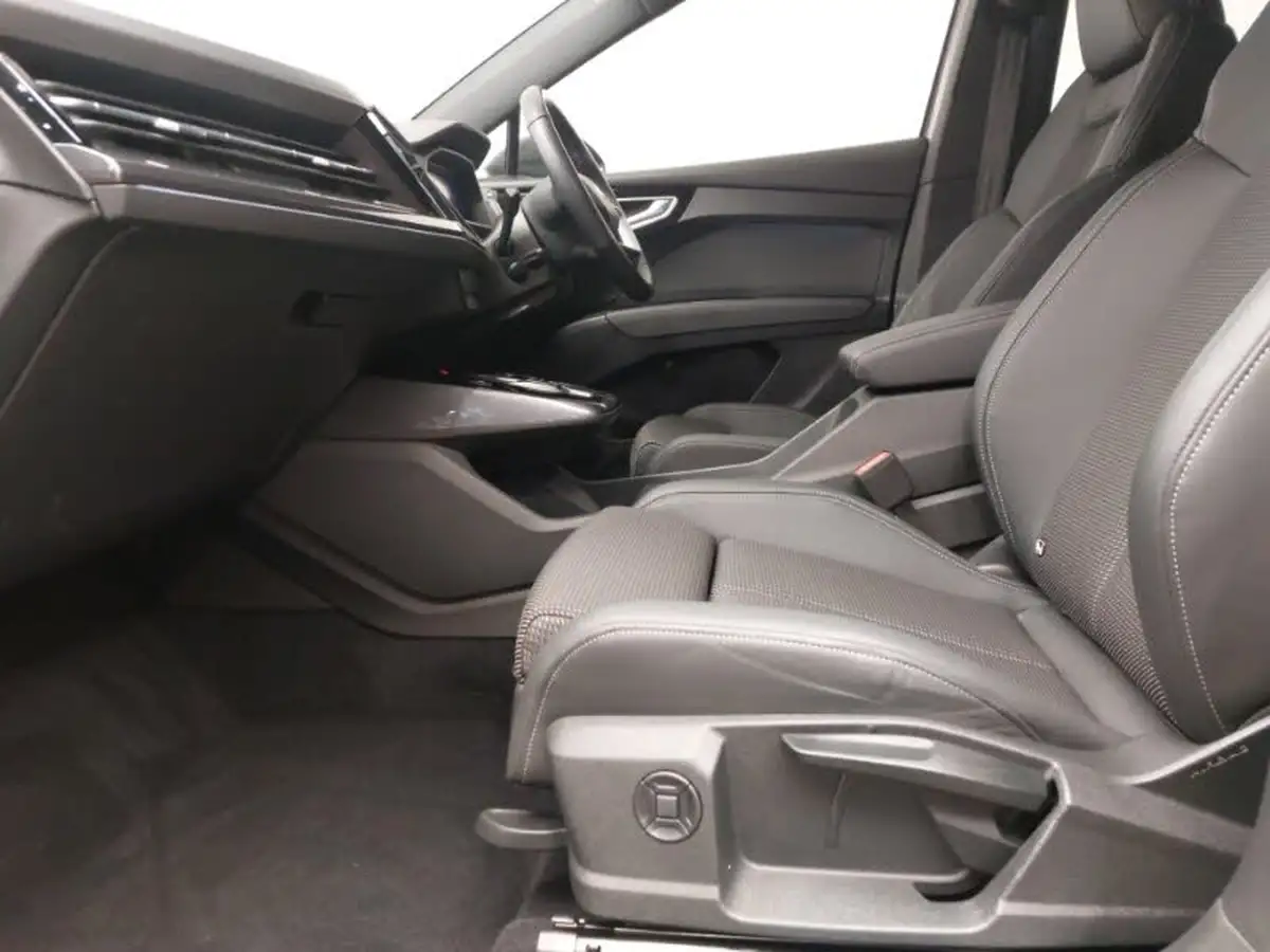 2021-audi-q4-e-tron-40e-s-line-station-wagon-big-4