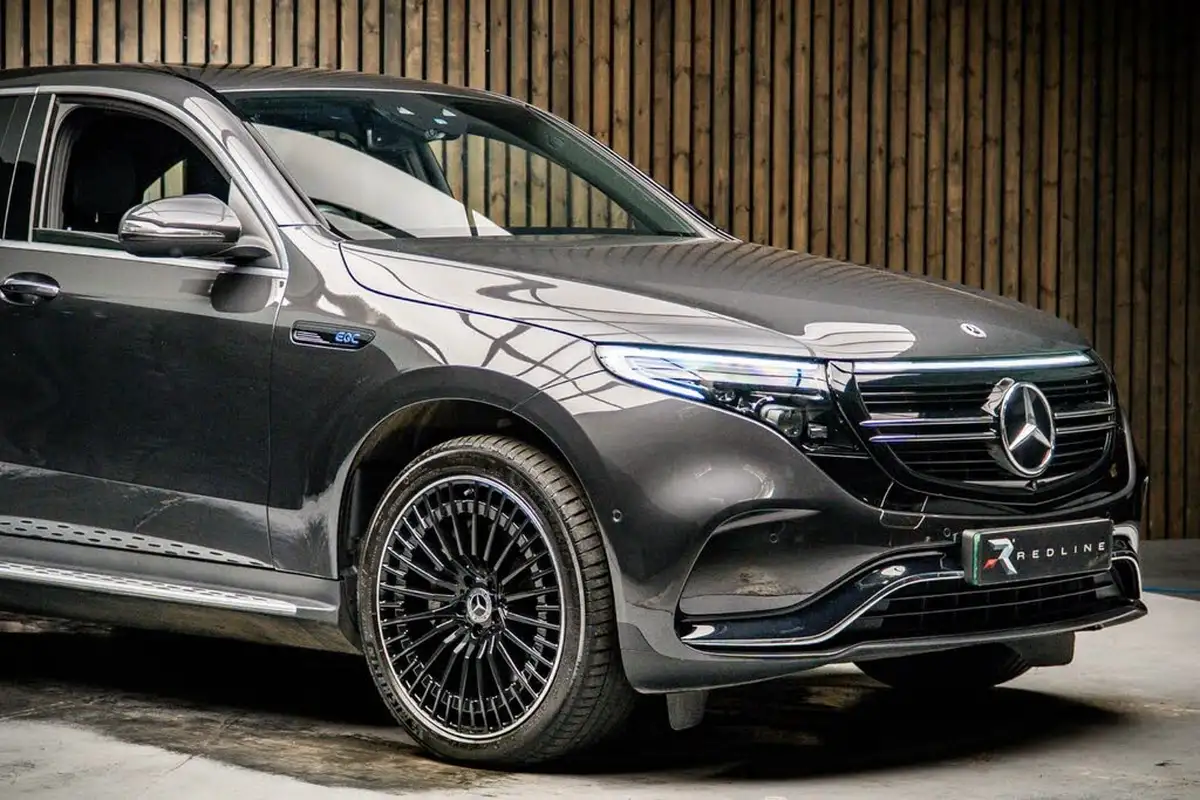2022-mercedes-benz-eqc-e-eqc-400-amg-line-premium-plus-big-9