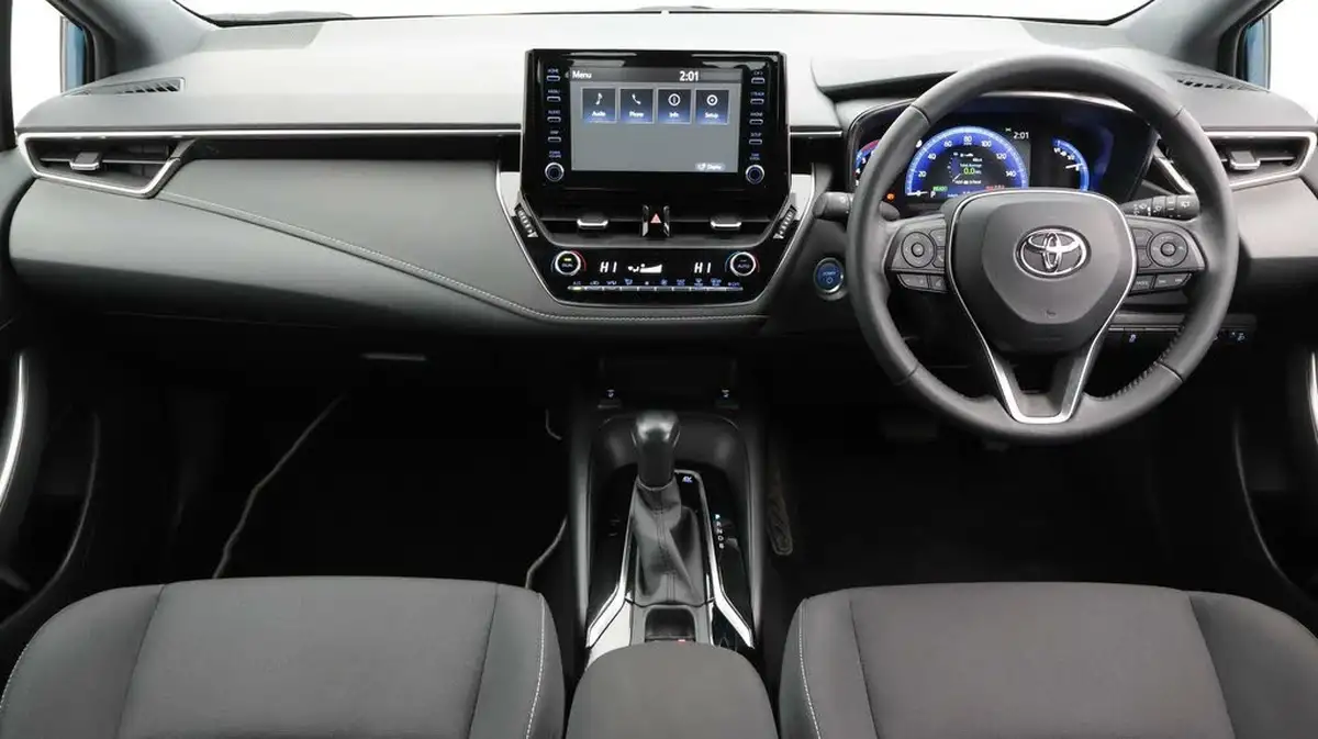 2022-toyota-corolla-18-vvt-i-icon-120bhp-spare-wheel-touring-sports-5d-big-12