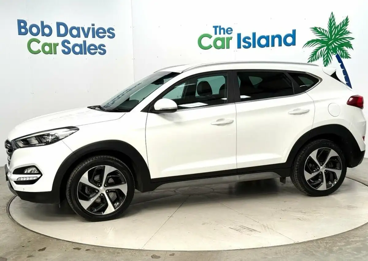 2017-hyundai-tucson-17crdi-blue-drive-premium-141ps-dct-big-4