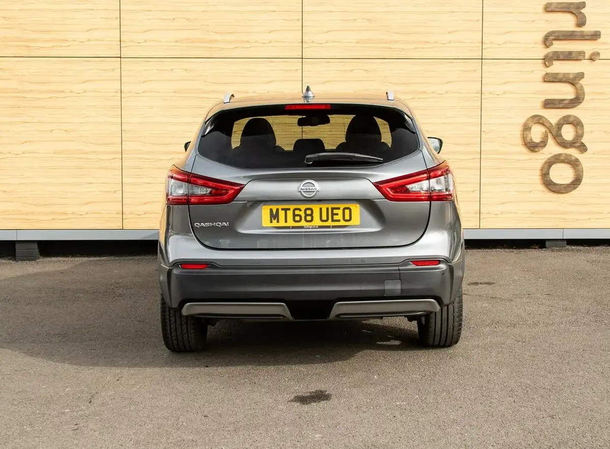 2018-nissan-qashqai-13-dig-t-tekna-160ps-big-6