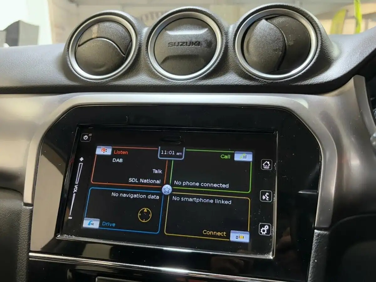 2020-suzuki-vitara-14-boosterjet-sz-t-129ps-mild-hybrid-big-23