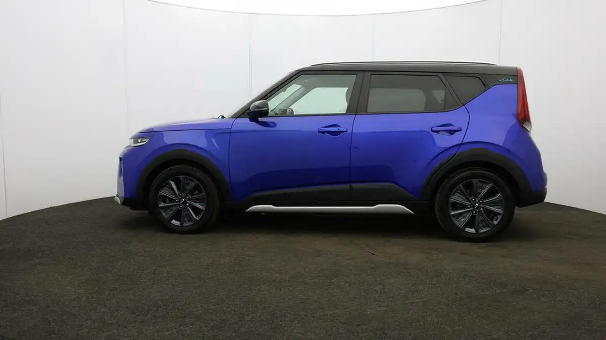 2021-kia-soul-ev-first-edition-big-3
