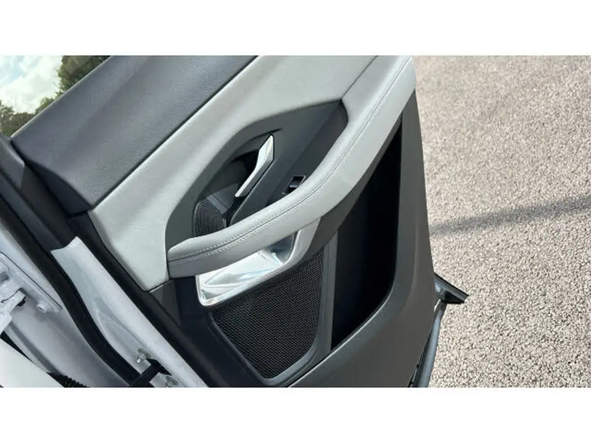 2024-jaguar-e-pace-20-d200-r-dynamic-s-big-12