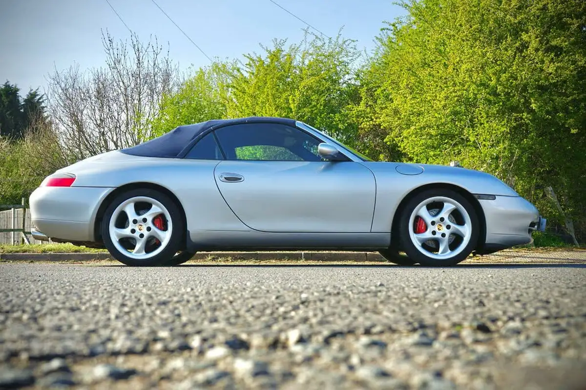 2000-porsche-911-34-carrera-tiptronic-s-cabriolet-auto-big-11