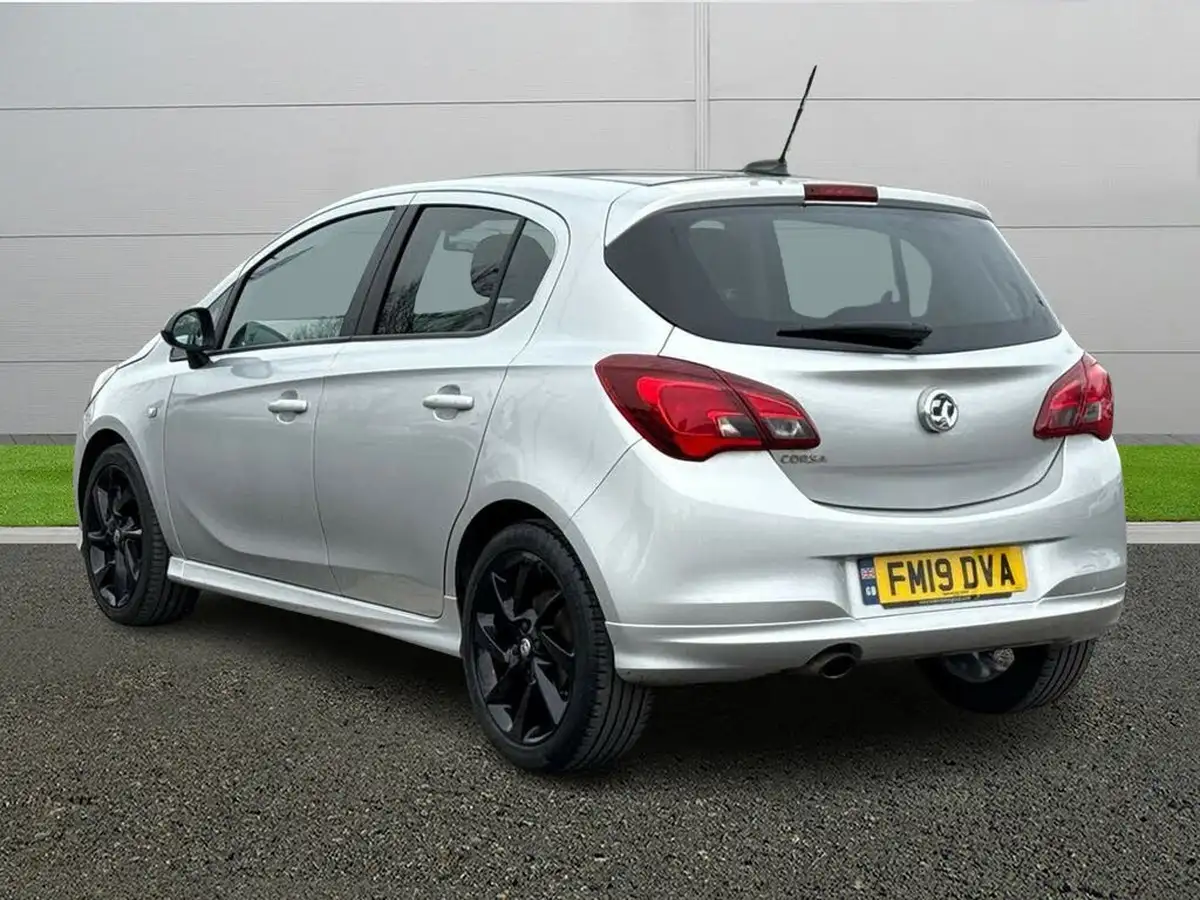 2019-vauxhall-corsa-14i-sri-vx-line-nav-black-90ps-5d-big-4