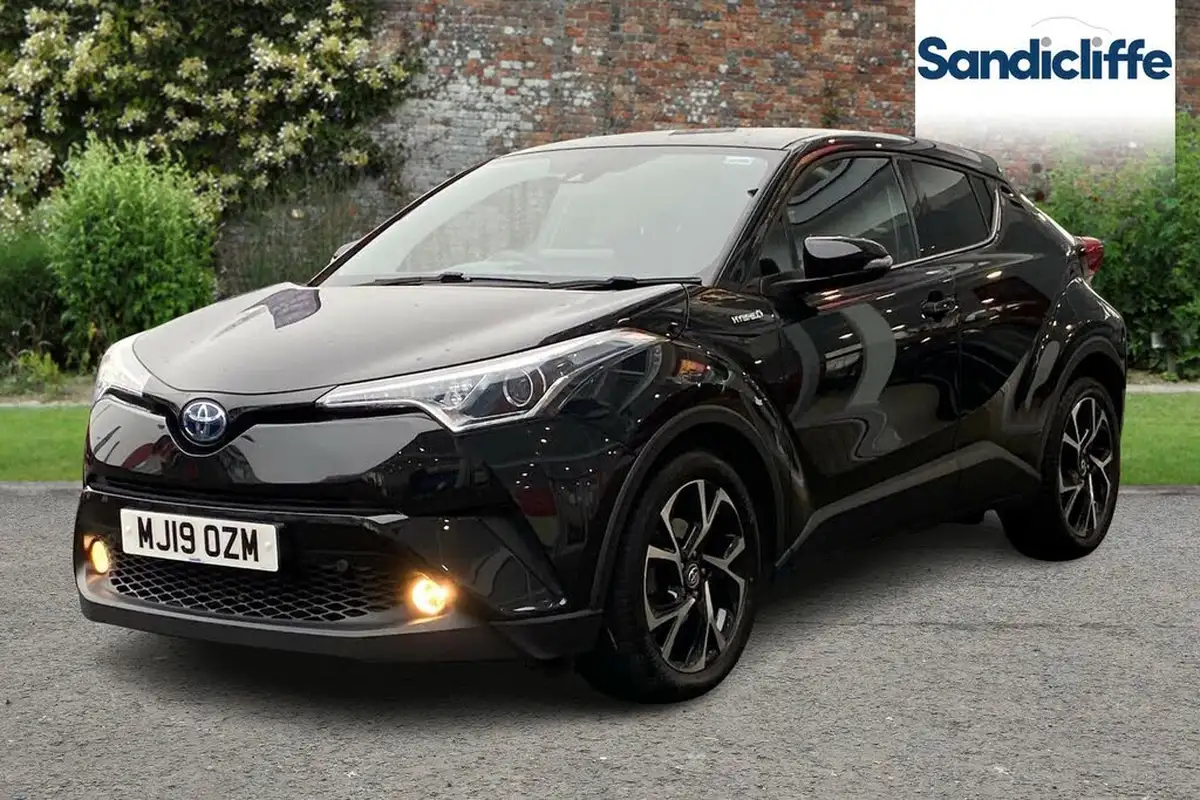 2019-toyota-c-hr-18-vvt-i-design-big-5