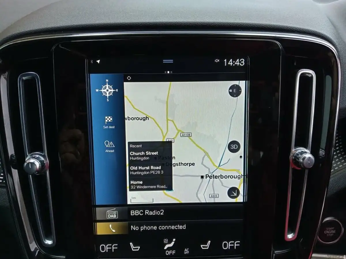 2022-volvo-xc40-15-t5-r-design-pro-big-4