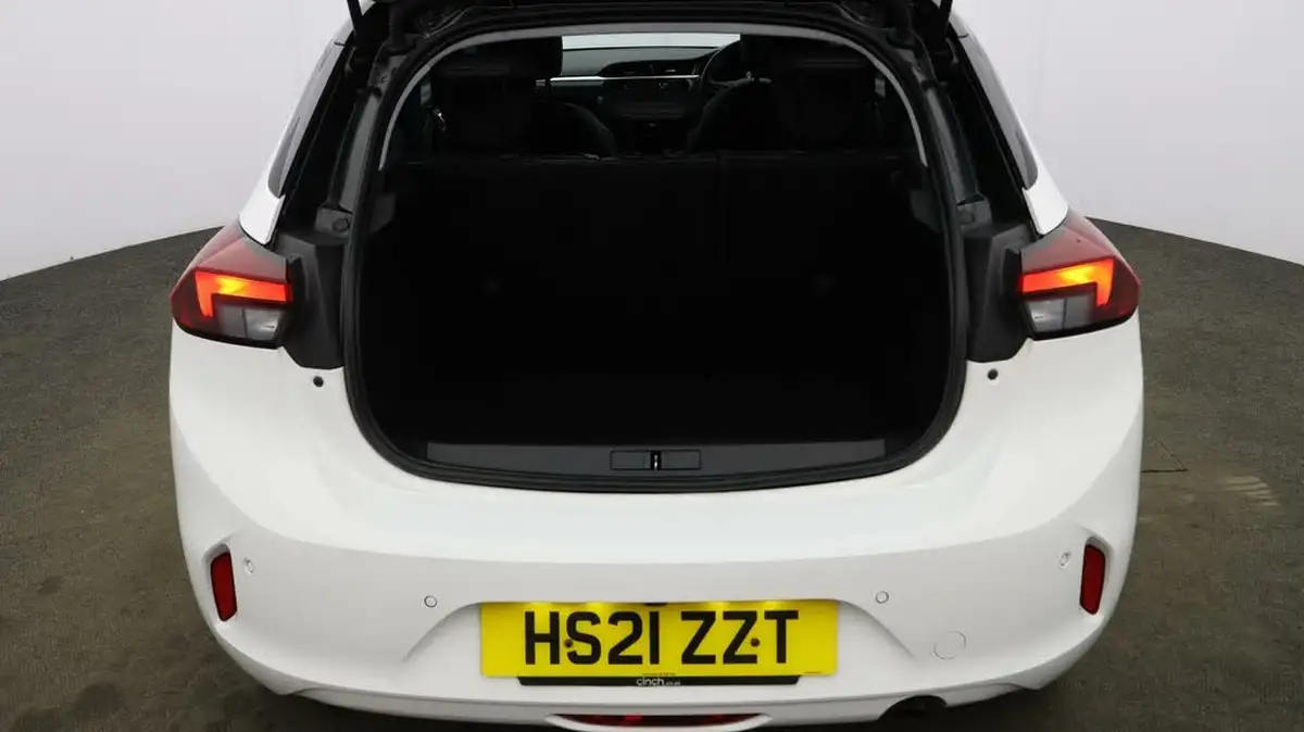 2021-vauxhall-corsa-12i-griffin-edition-big-16