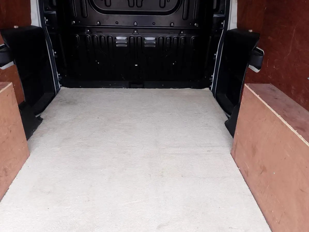 2021-fiat-doblo-cargo-16td-l2h1-maxi-tecnico-105bhpeu6dt-panel-van-big-15