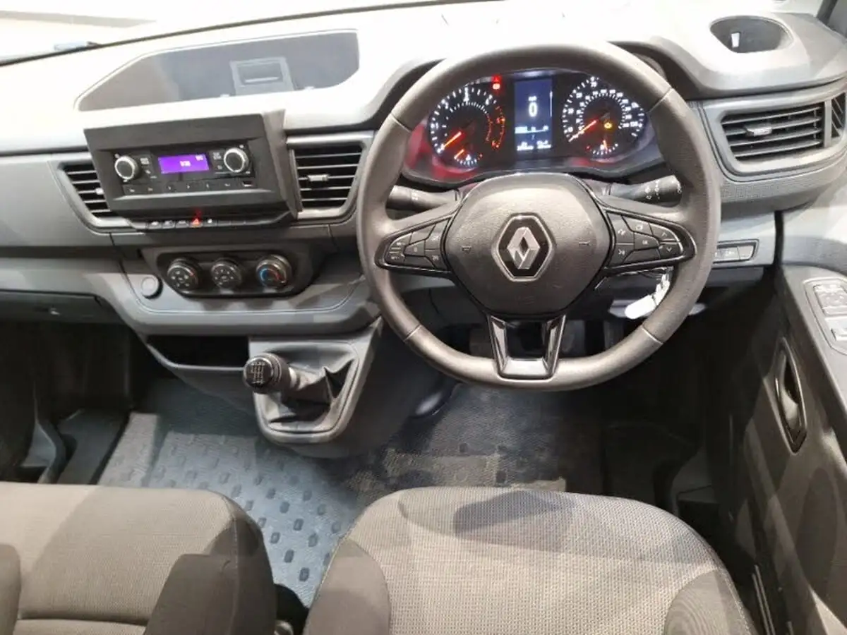 2022-renault-trafic-20dci-sl28-130-business-big-6