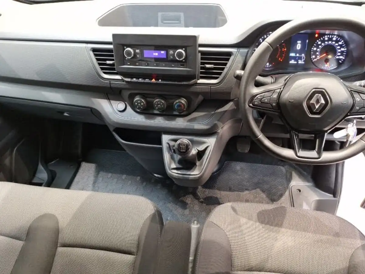2022-renault-trafic-20dci-sl28-130-business-big-2