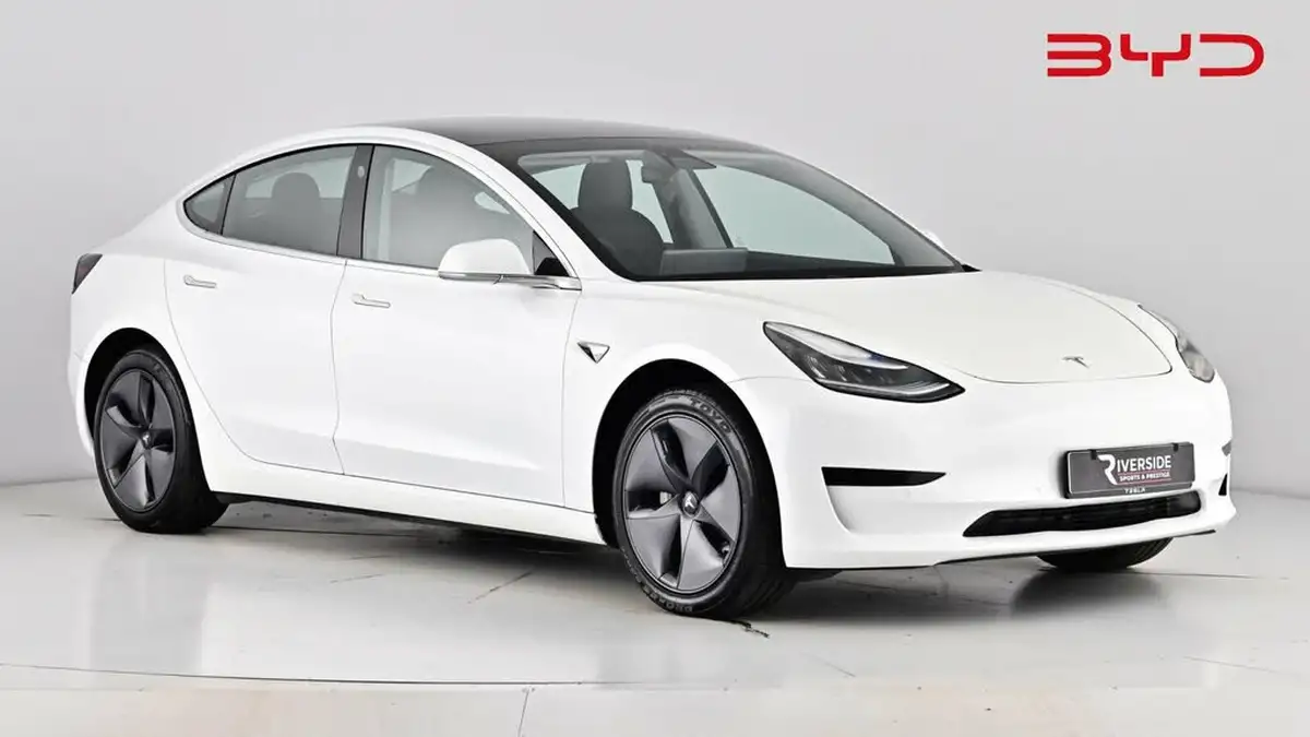 2020-tesla-model-3-e-standard-plus-big-0