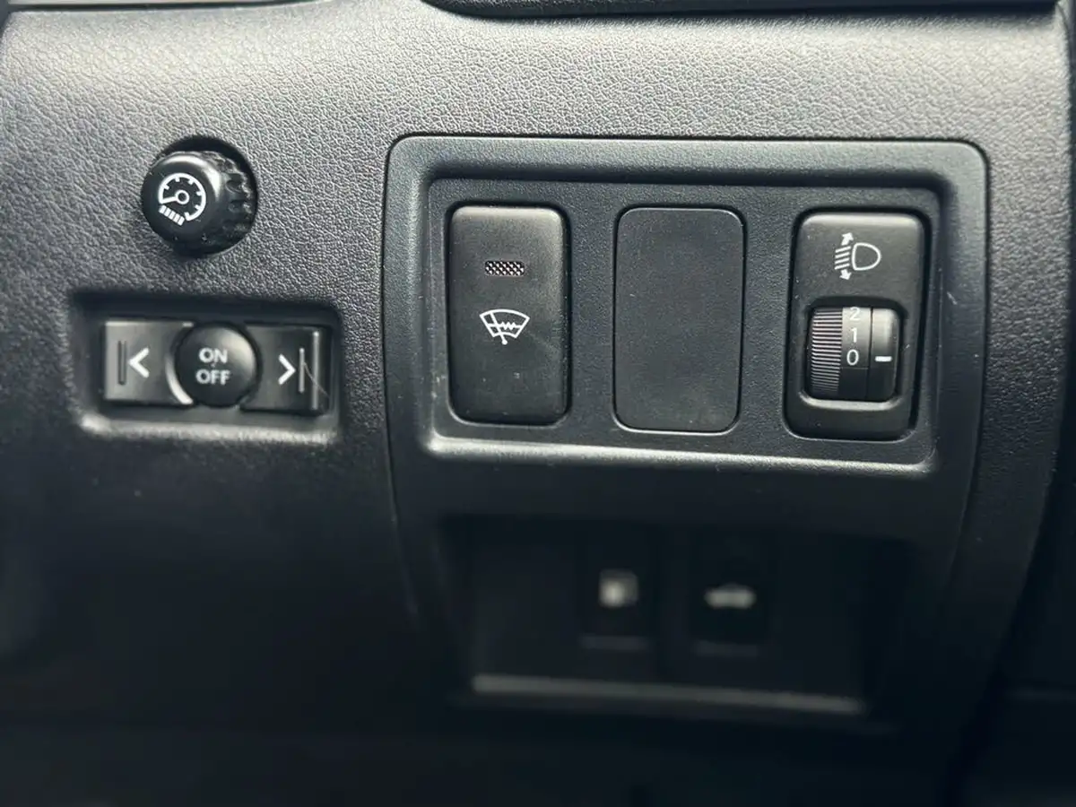 2008-lexus-is-250-25-big-42