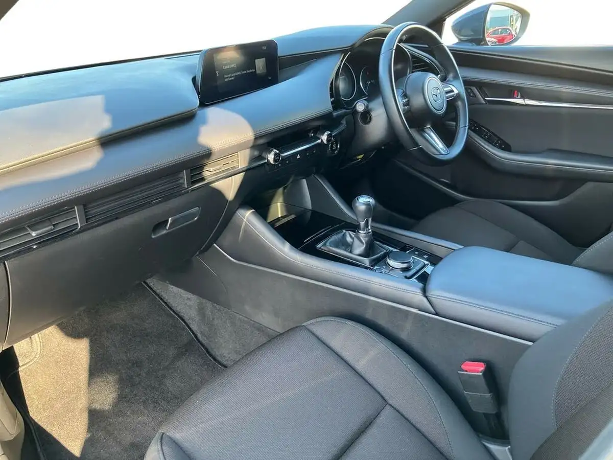 2022-mazda-mazda3-20-sport-lux-122ps-hatchback-5d-big-5