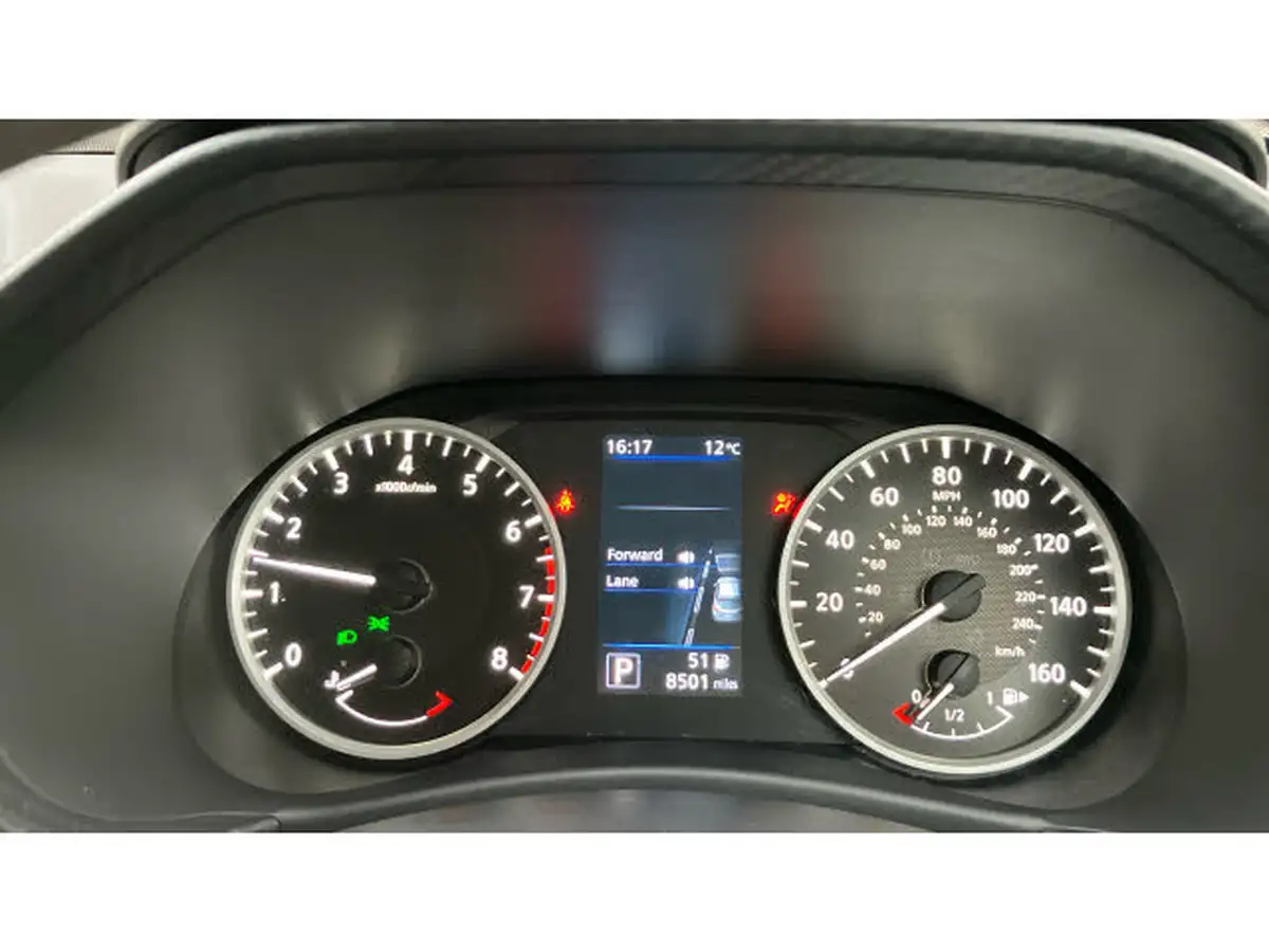 2023-nissan-juke-10-dig-t-acenta-dct-big-17
