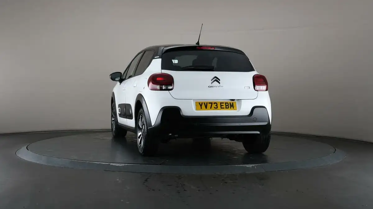 2024-citroen-c3-12-puretech-plus-83ps-big-36