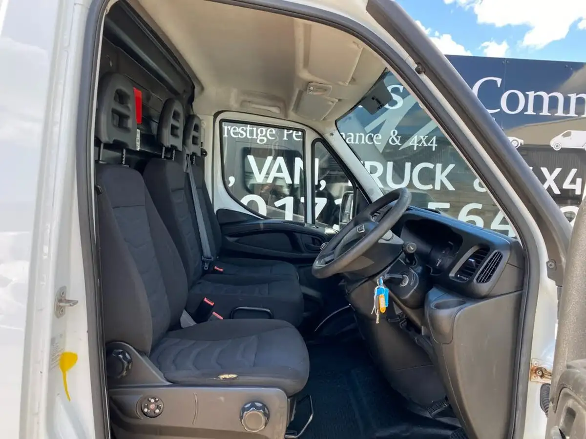 2018-iveco-daily-s-class-23td-35s12v-3520-h1-business-big-39